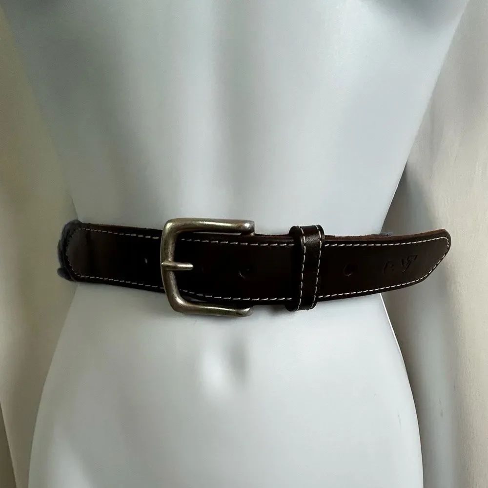 Vineyard Vines Mens blue and Brown Leather Belt size 42
